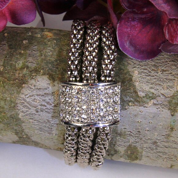 Silver Tone Chainmail Stretch Bracelet - Picture 4 of 8